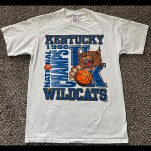 Vintage 1996 UK Kentucky Wildcats NCAA National Champions Tee